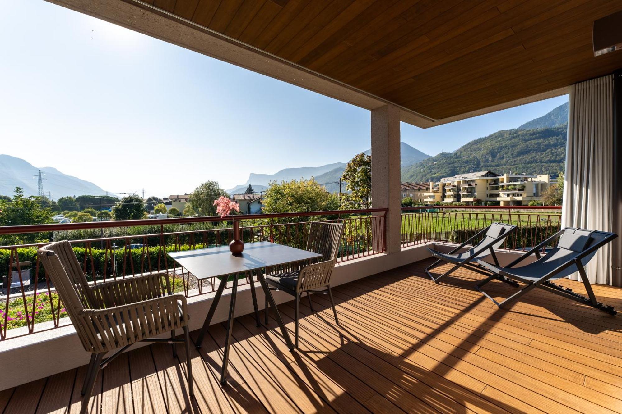 Apartments Villa Julia Lana Luaran gambar